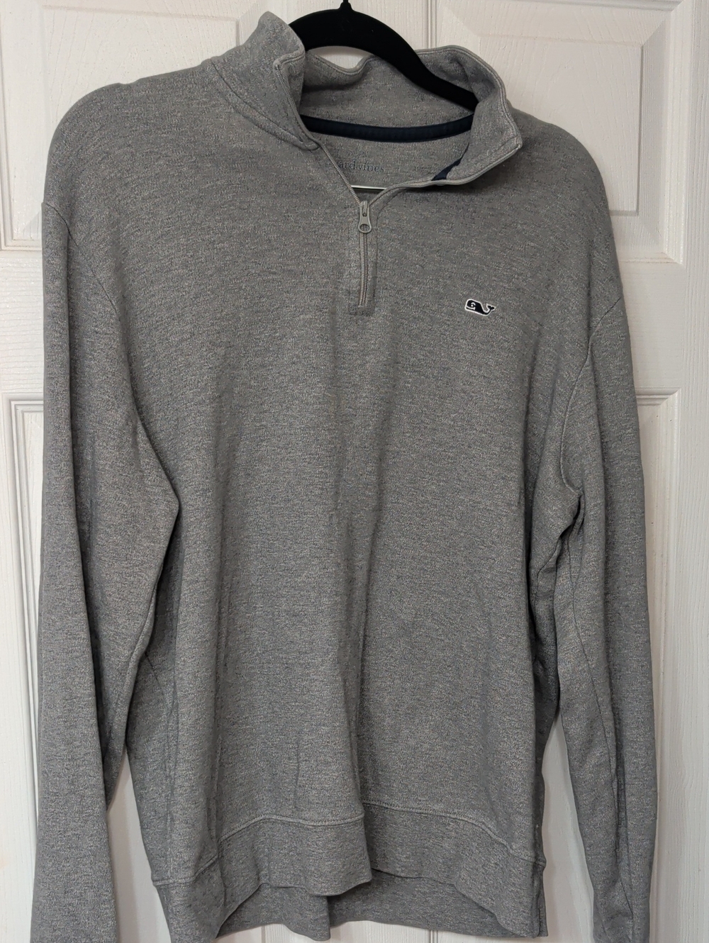 Vineyard Vines Men's Light Grey Quarter Zip Sweatshirt